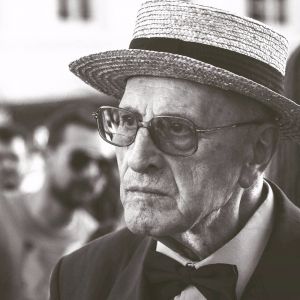 Peyton Miller, MD